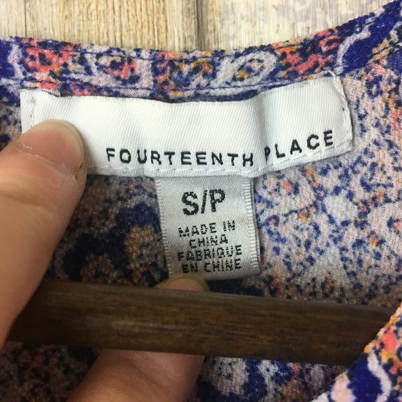 Fourteenth Place Sleeveless Top - Picture 2 of 5